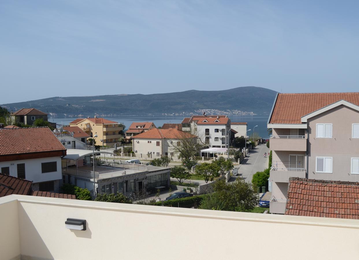 Hotel Helada Тиват Экстерьер фото